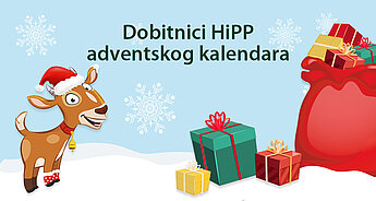 Veseli sob u Djedovoj kapi stoji pored crvene vreće prepune šarenih poklon-kutija, na svijetloplavoj pozadini sa snježnim pahuljicama.